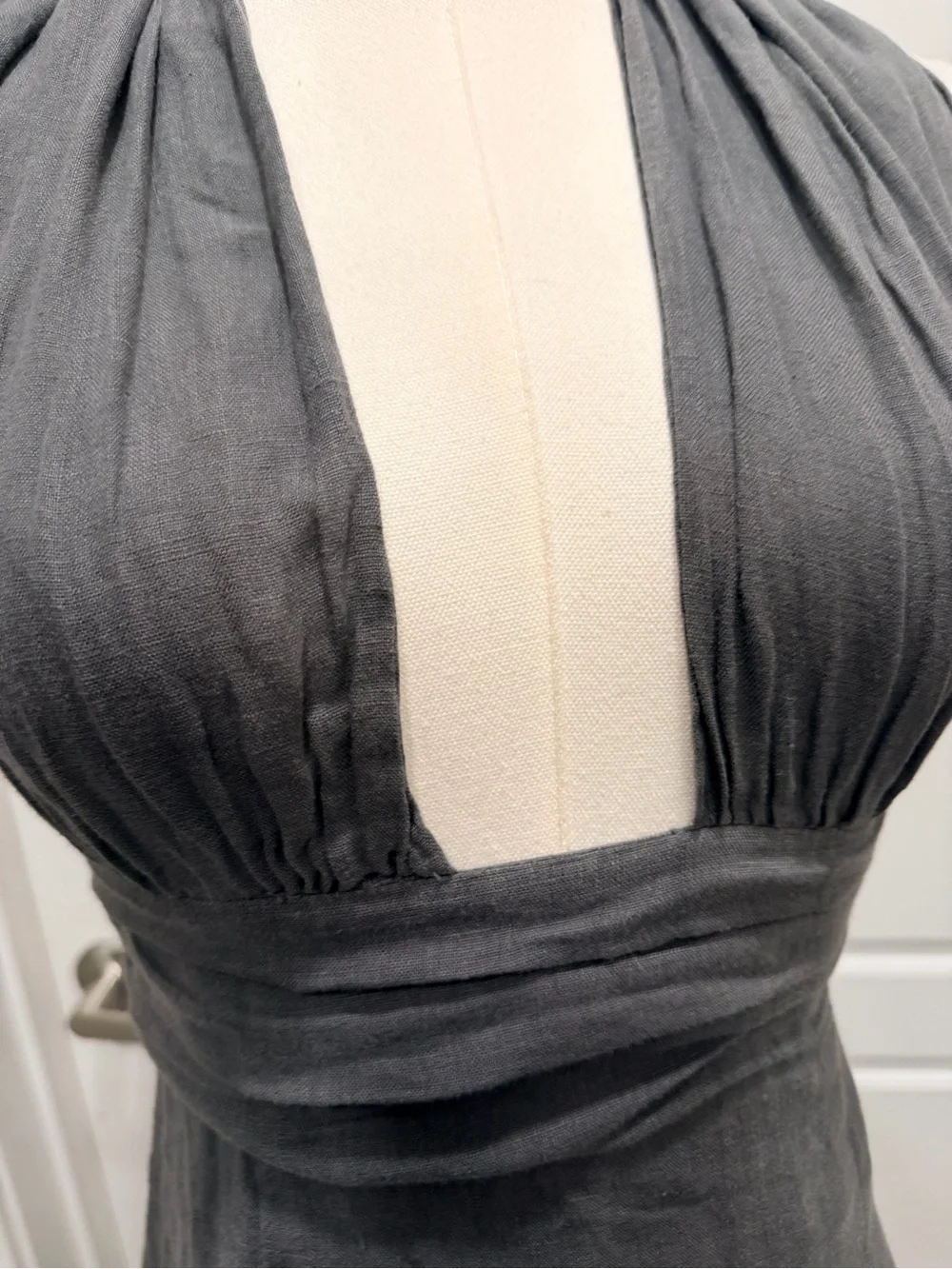 NWT DARK GRAY 100%LINEN HALTER DRESS - Picture 6 of 11